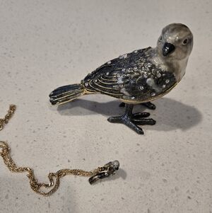 Elegant Black and Gold Bird Trinket Box